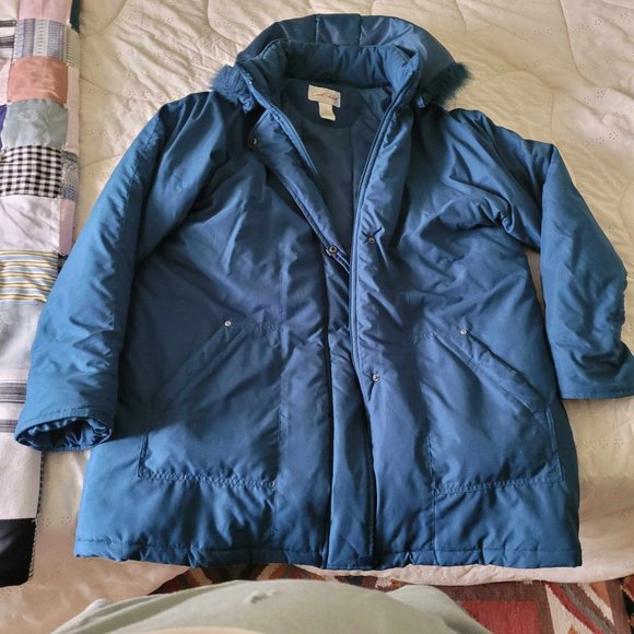 Women's Winter Coat - Picture 1 of 1